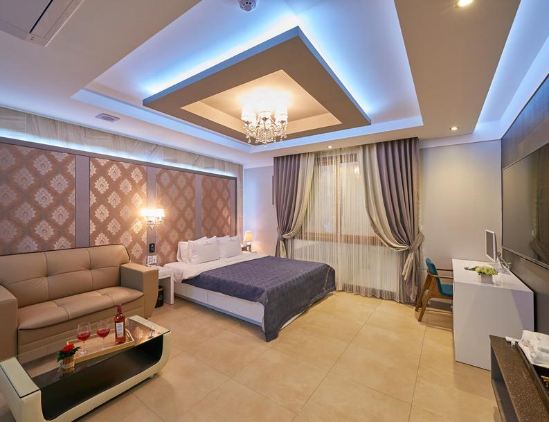 Shell Stone Yeosu Business Hotel Extérieur photo
