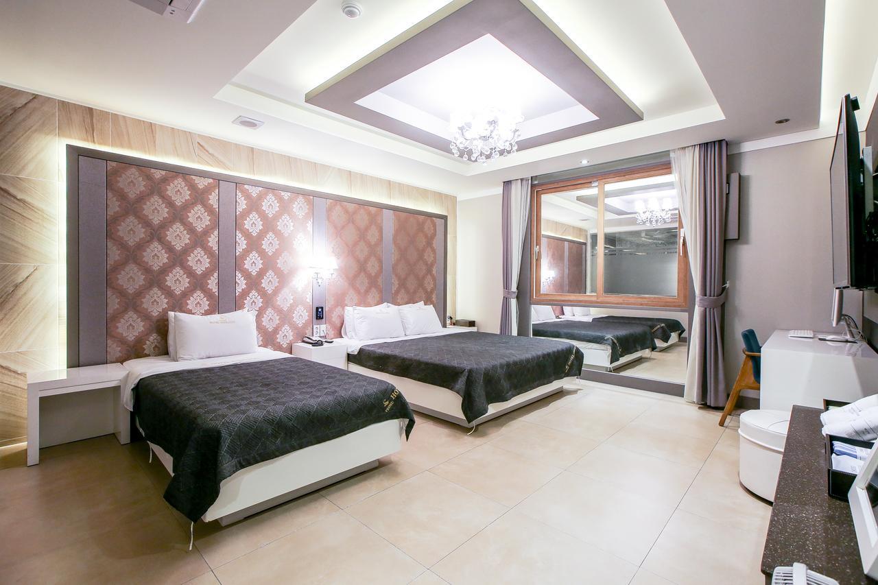 Shell Stone Yeosu Business Hotel Extérieur photo