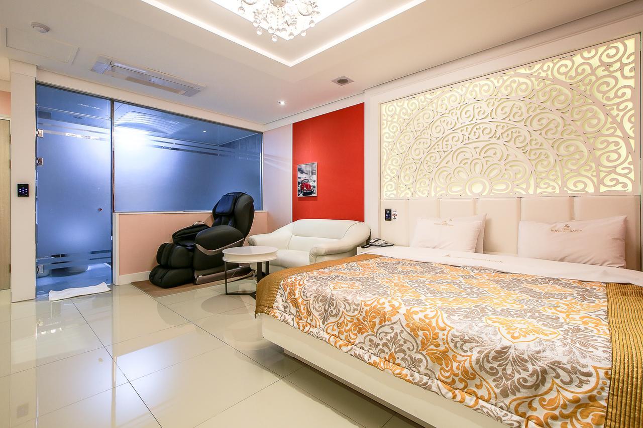 Shell Stone Yeosu Business Hotel Extérieur photo